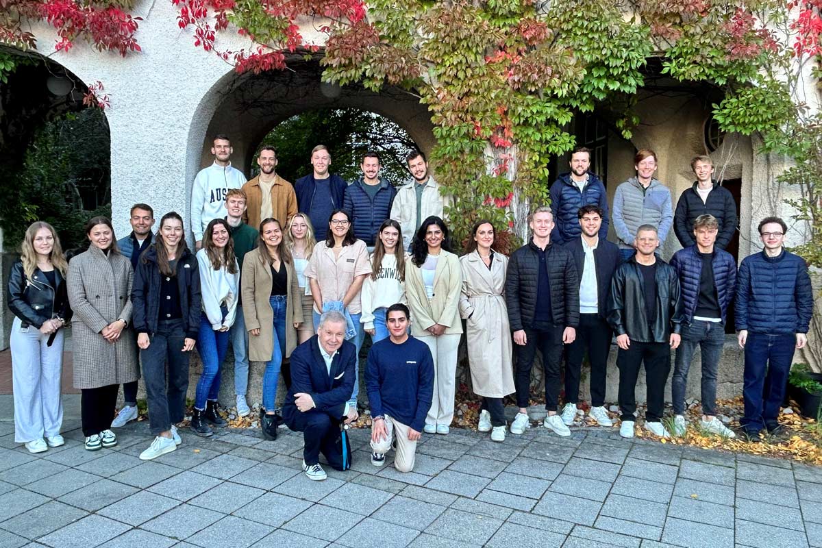 Die Studenten des Masterstudiengangs Applied Business Innovation im ersten Semester 2023/2024